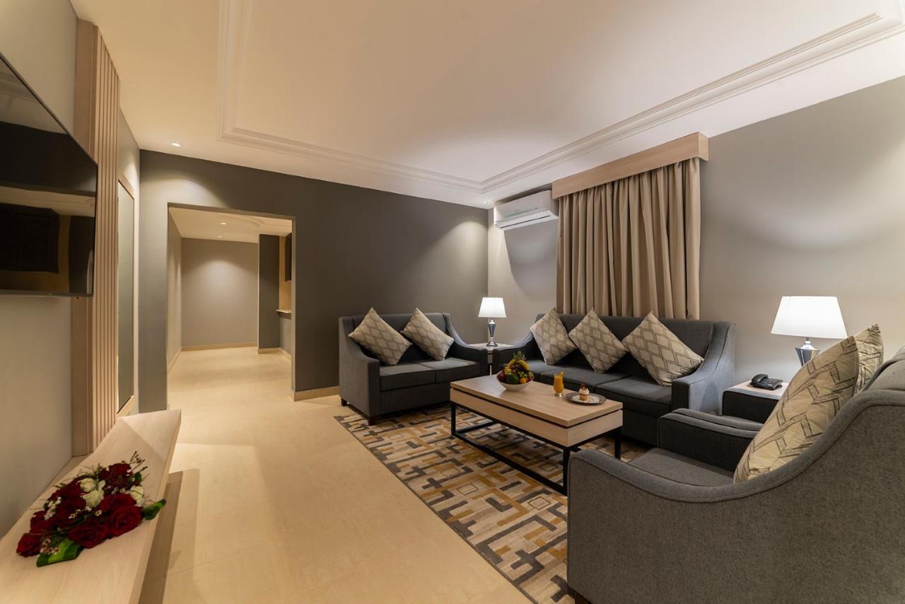 Enala Hotel Apartments - Tabuk Exterior photo