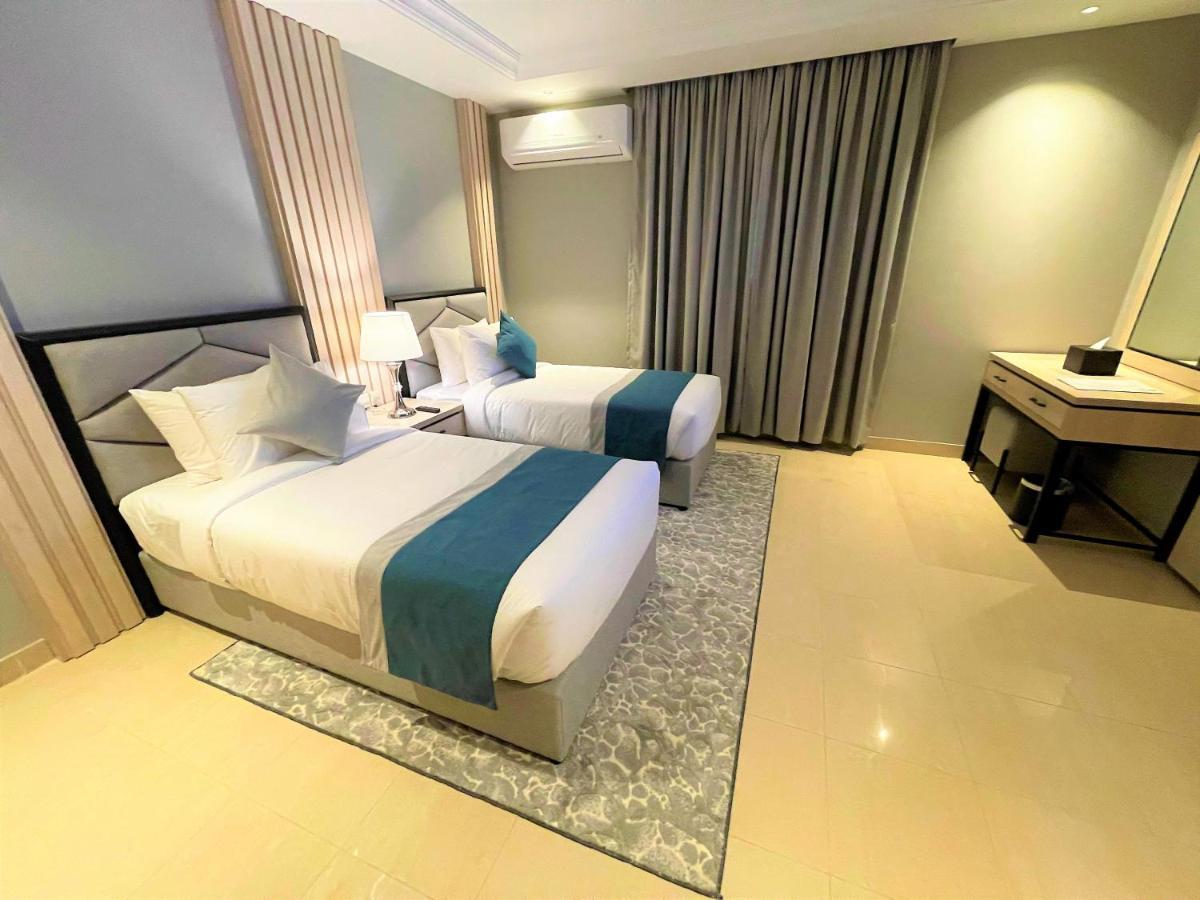 Enala Hotel Apartments - Tabuk Exterior photo